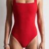 Costume da bagno con fiocchi testurizzati