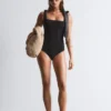 Costume da bagno con fiocchi testurizzati