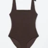 Costume da bagno con fiocchi testurizzati