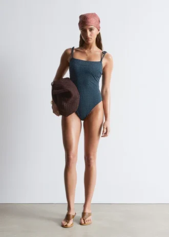 Costume da bagno con lacci