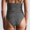 Costume da bagno con scollo a V