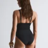 Costume da bagno con scollo a V