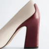 Décolleté in pelle con blocchi di colore