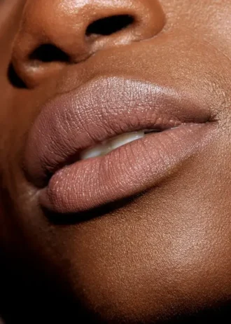 Early Sepia Rossetto satinato per le labbra