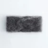 Fascia per capelli con intreccio frontale in misto mohair