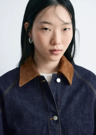 Giacca corta in denim con collo in velluto a coste