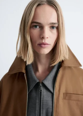 Giacca corta in twill