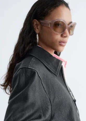 Occhiali da sole con montatura ovale oversize