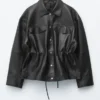 Giacca in pelle con coulisse in vita