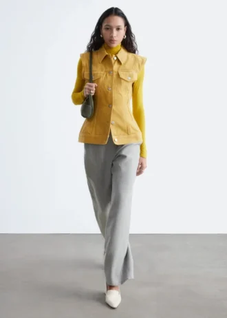 Gilet in denim aderente