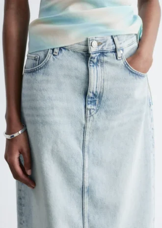 Gonna midi in denim