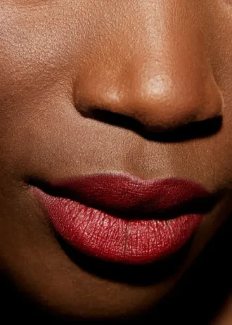 Il rossetto Red Satin per le labbra