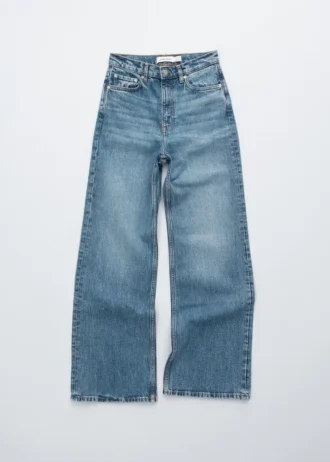 Jeans a gamba larga