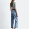 Jeans a gamba larga e vita alta