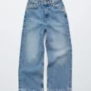 Jeans a gamba larga e vita alta
