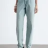 Jeans a vita alta affusolati
