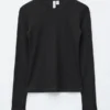 Maglia a maniche lunghe a costine