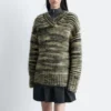 Maglione con scollo a V in misto mohair