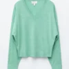 Maglione in lana merino con scollo a V