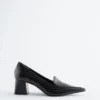 Mocassini con tacco in pelle
