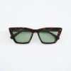 Occhiali da sole cat-eye angolari