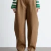 Pantaloni a zampa