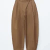Pantaloni a zampa