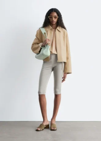 Pantaloni capri slim
