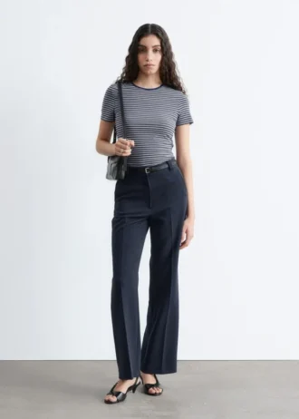 Pantaloni dritti con piega