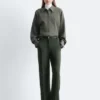 Pantaloni dritti con piega