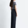 Pantaloni dritti con piega