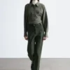 Pantaloni dritti con piega