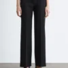 Pantaloni dritti con piega