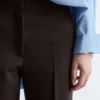 Pantaloni dritti con piega