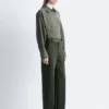 Pantaloni dritti con piega
