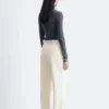 Pantaloni dritti con piega