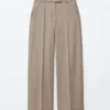 Pantaloni in lana con piega a pressione