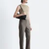 Pantaloni sartoriali con piega a pressione