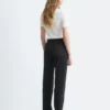 Pantaloni sartoriali con piega a pressione