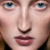 Rossetto opaco Bare Biscotti per le labbra