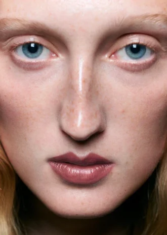 Rossetto opaco Bare Biscotti per le labbra