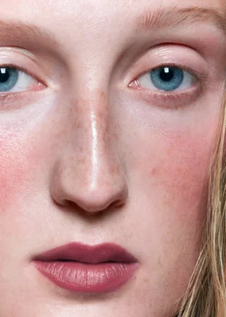 Rossetto opaco Floral Focus per le labbra