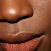 Rossetto satinato Real Rust per le labbra
