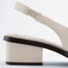 Sandali con cinturino posteriore in pelle nappa