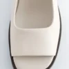 Sandali con cinturino posteriore in pelle nappa