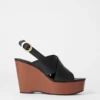 Sandali con zeppa in pelle