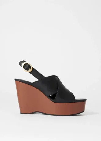 Sandali con zeppa in pelle