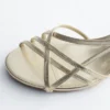 Sandali in pelle con cinturini