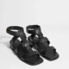 Sandali in pelle con cinturino alla caviglia