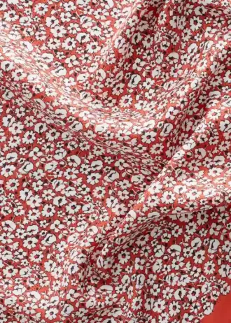Sciarpa in seta con stampa floreale